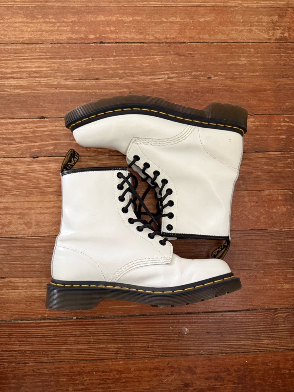 Dr. Martens White Leather Lace-Up Combat Boots Women’s Size 7